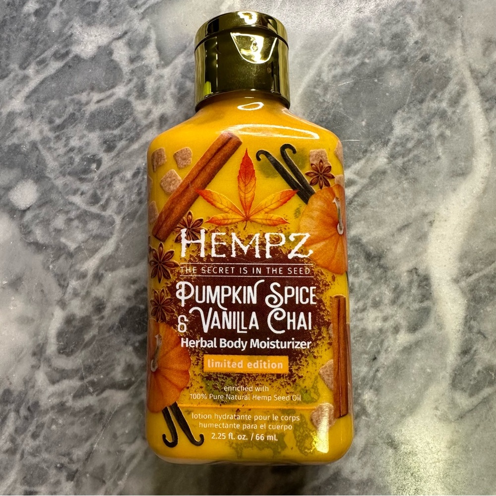 Hempz Pumpkin Spice and Vanilla Chai Herbal Body Lotion